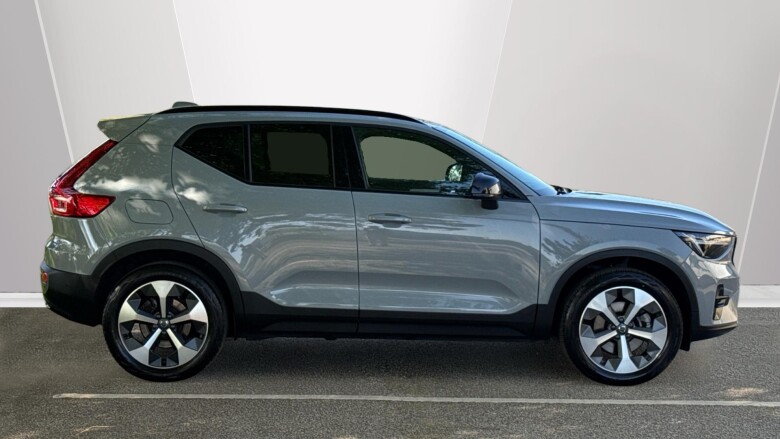 Volvo XC40 2.0 B4P Plus Dark 5dr Auto Petrol Estate